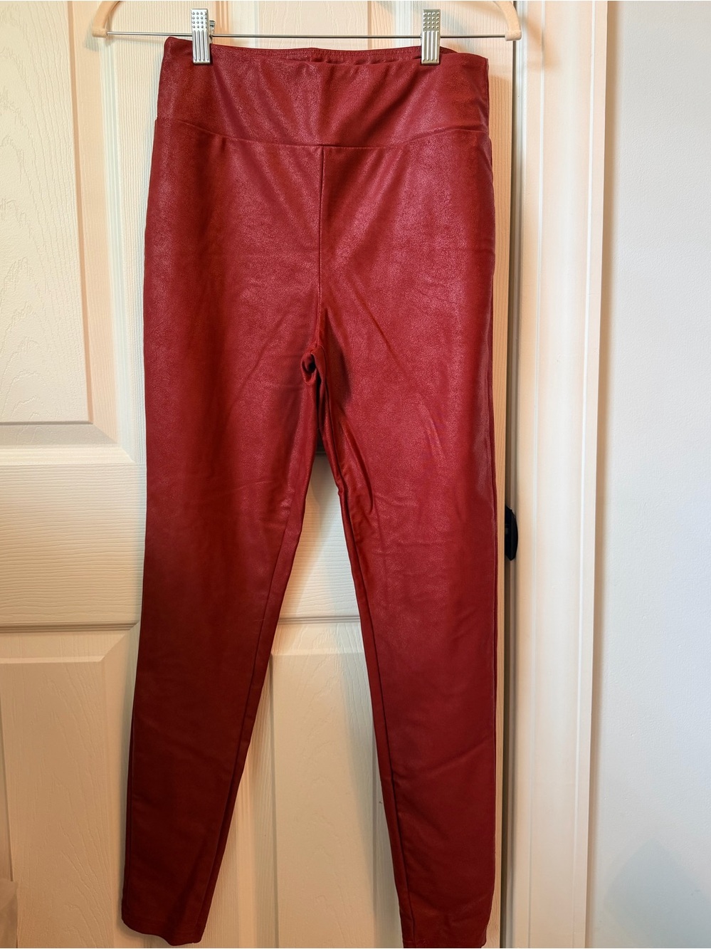 LuLaRoe Luxe Leggings Medium Burgundy Metallic Faux Suede No Pockets